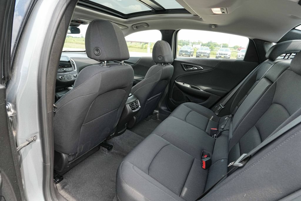 Used 2024 Chevrolet Malibu LT FWD image 18