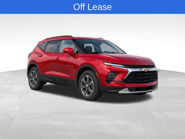 Used 2023 Chevrolet Blazer LT w/ Convenience Package FWD image 6