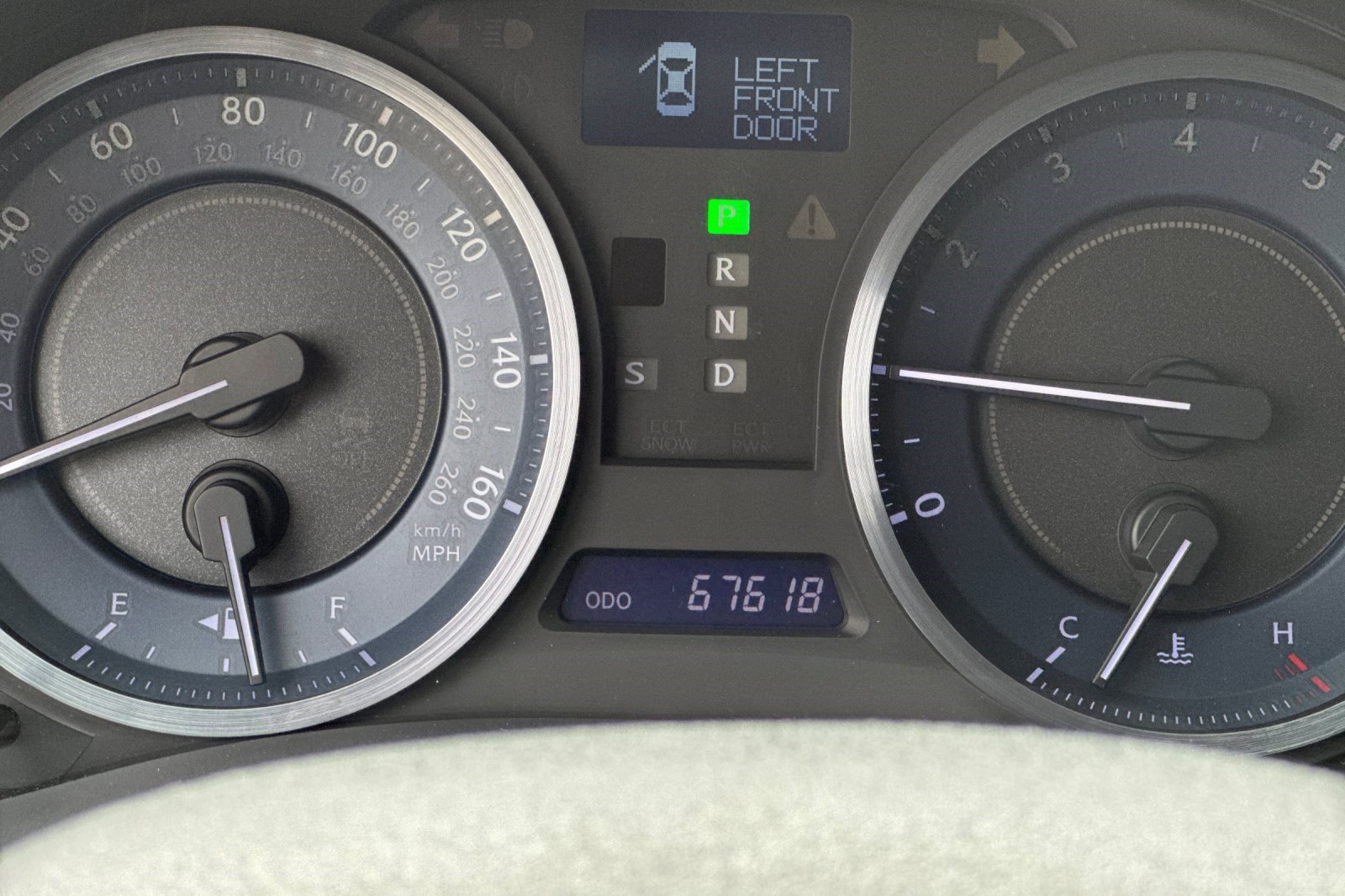 Used 2011 Lexus IS 250 w/ F-Sport Pkg w/Summer Tires RWD image 23
