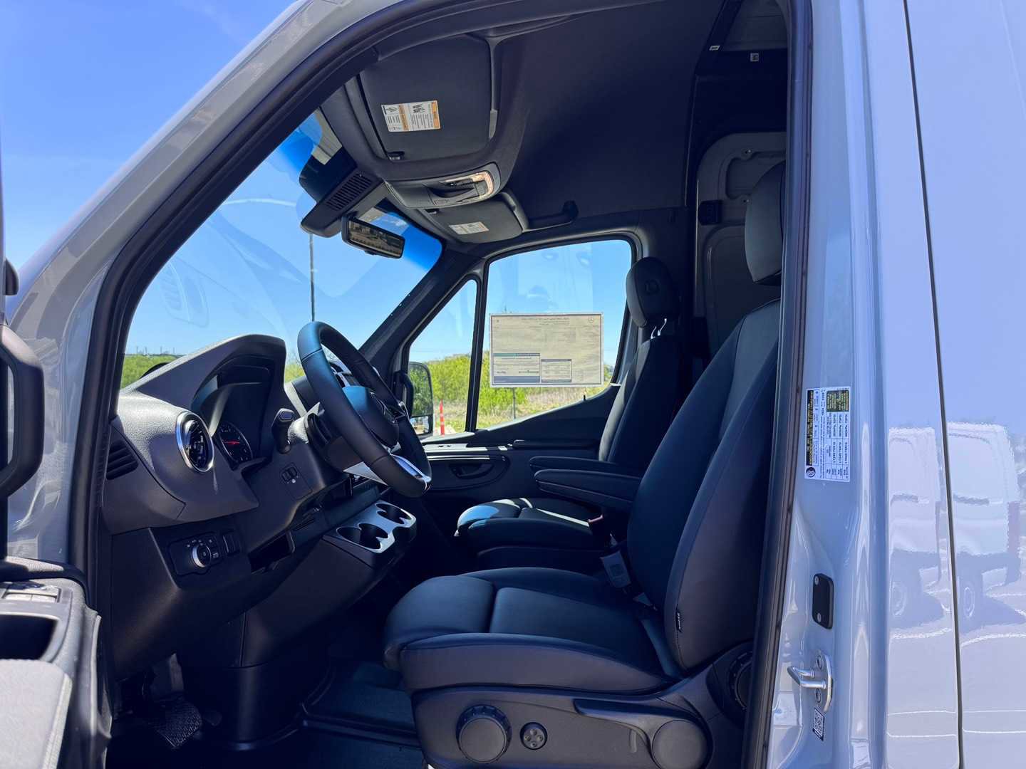 New 2026 Mercedes-Benz Sprinter 2500 image 19