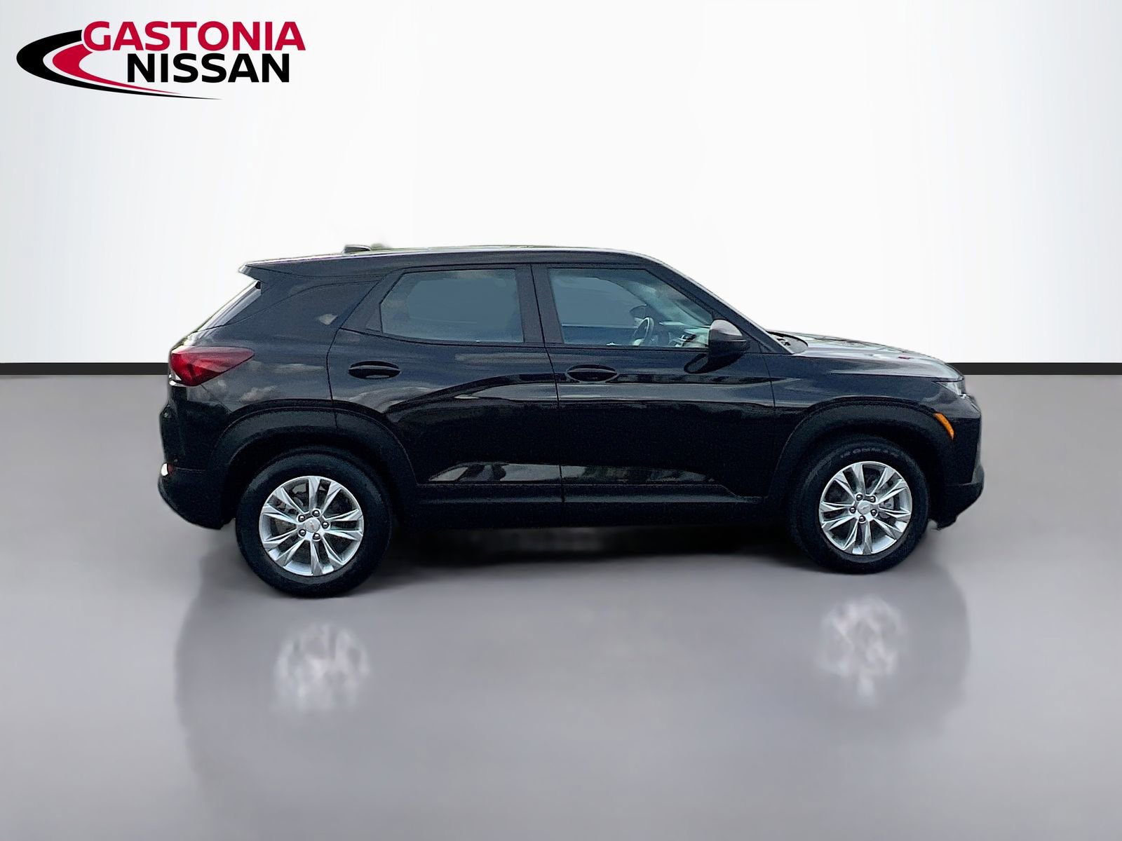 Used 2023 Chevrolet TrailBlazer LS image 10