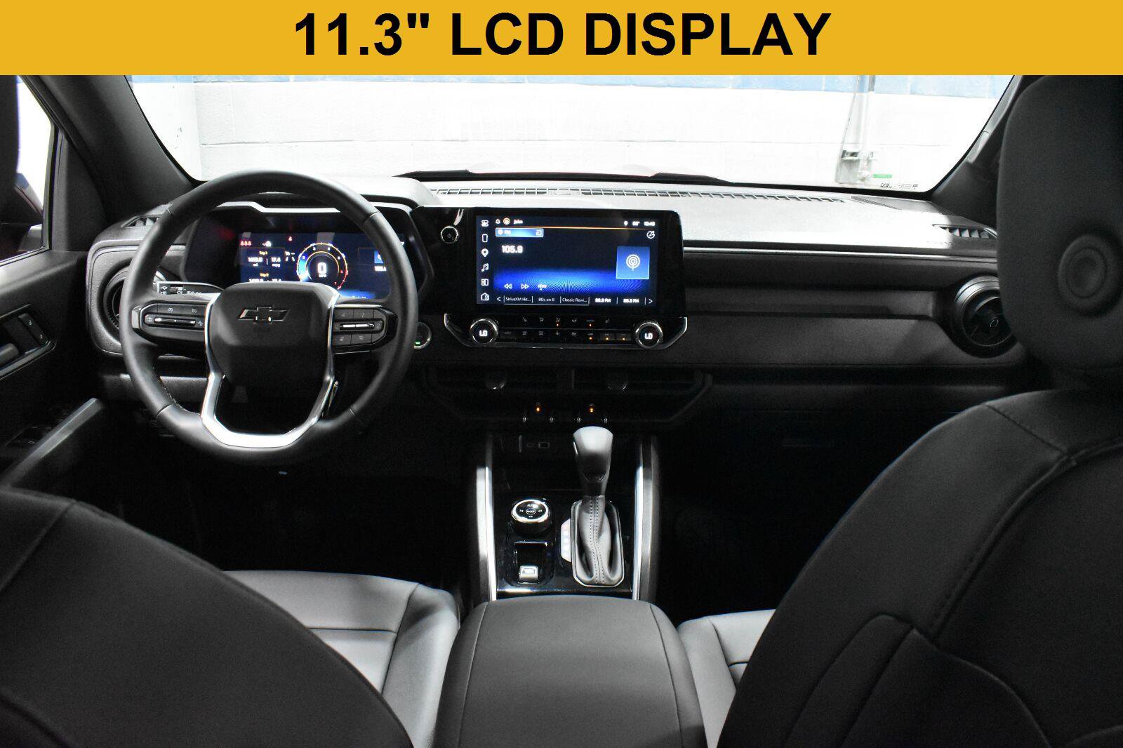 Used 2026 Chevrolet Colorado Trail Boss AWD/4WD image 2