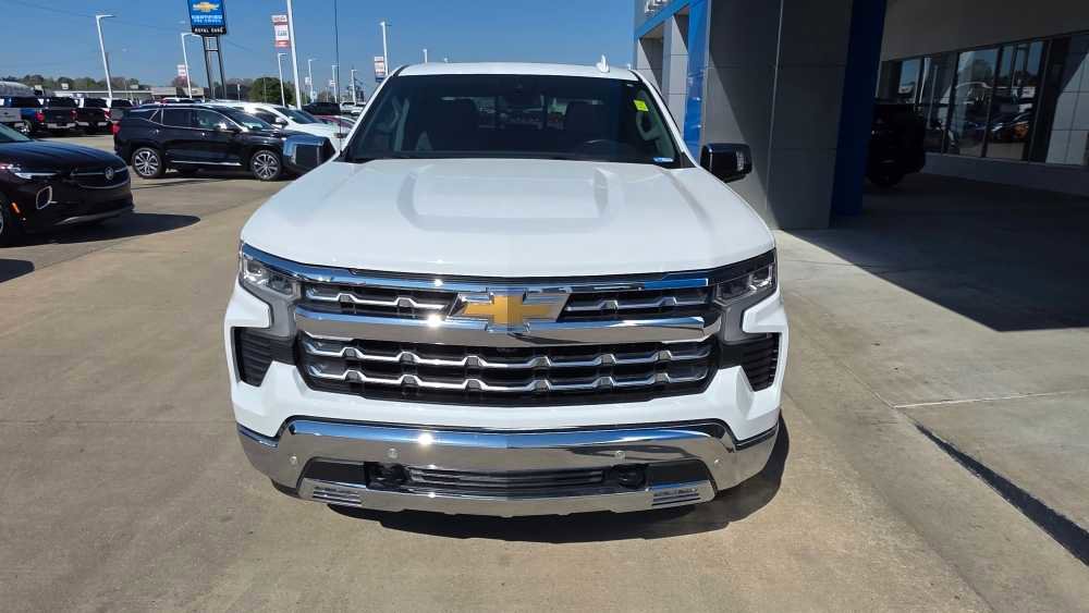 Used 2023 Chevrolet Silverado 1500 LTZ image 8