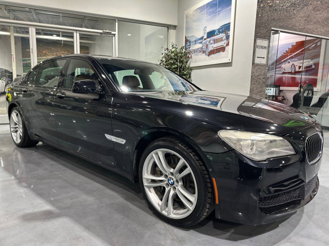 Used 2012 BMW 750Li RWD image 12