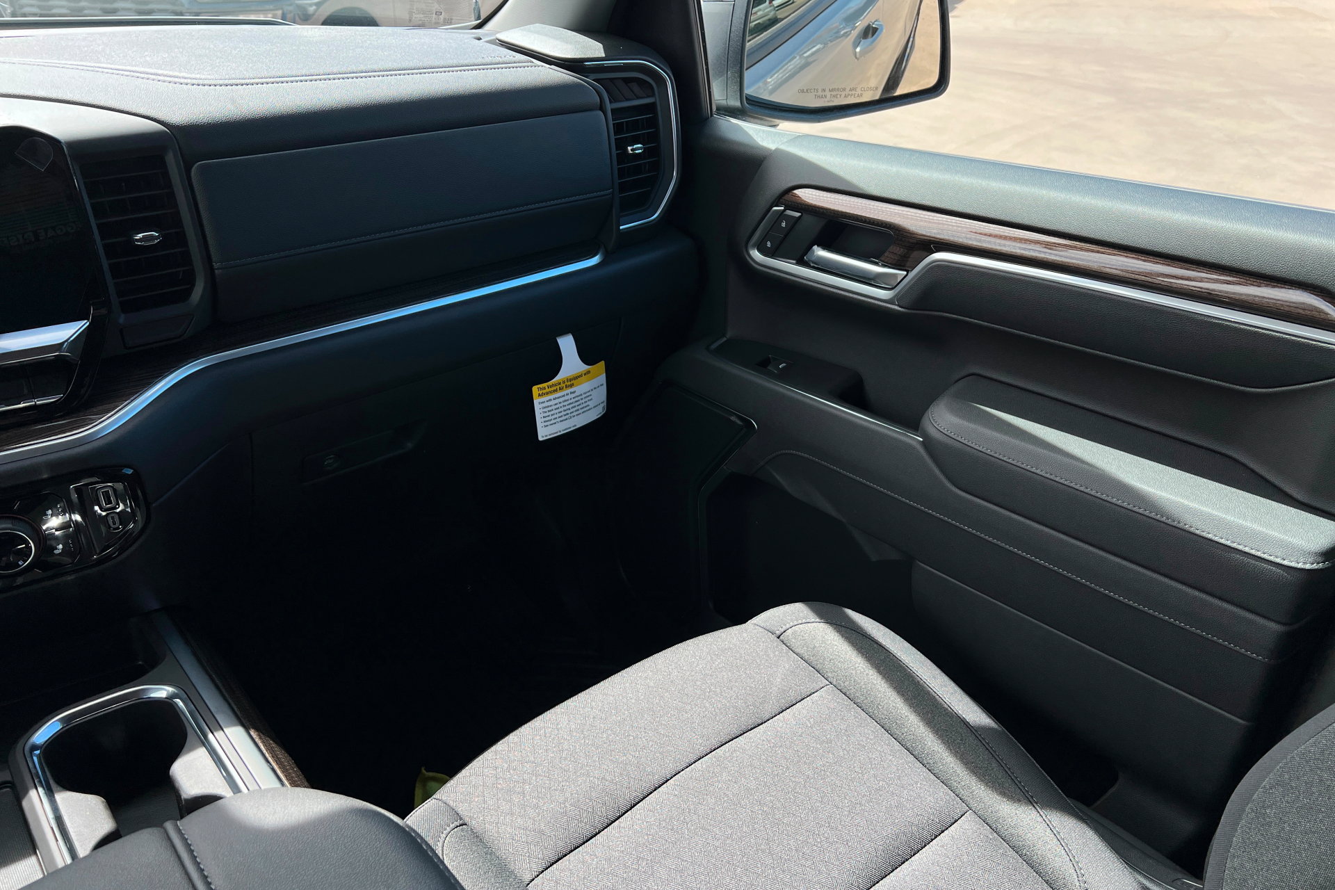 New 2026 Chevrolet Silverado 1500 RST w/ Z71 Off-Road Package AWD/4WD image 11