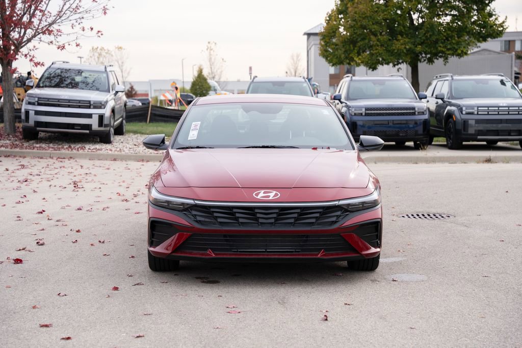 New 2025 Hyundai Elantra Sport image 2