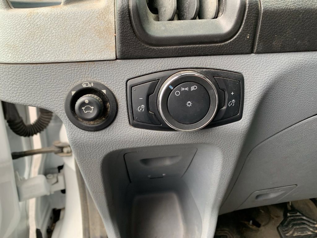 Used 2019 Ford Transit 250 148 Medium Roof image 19