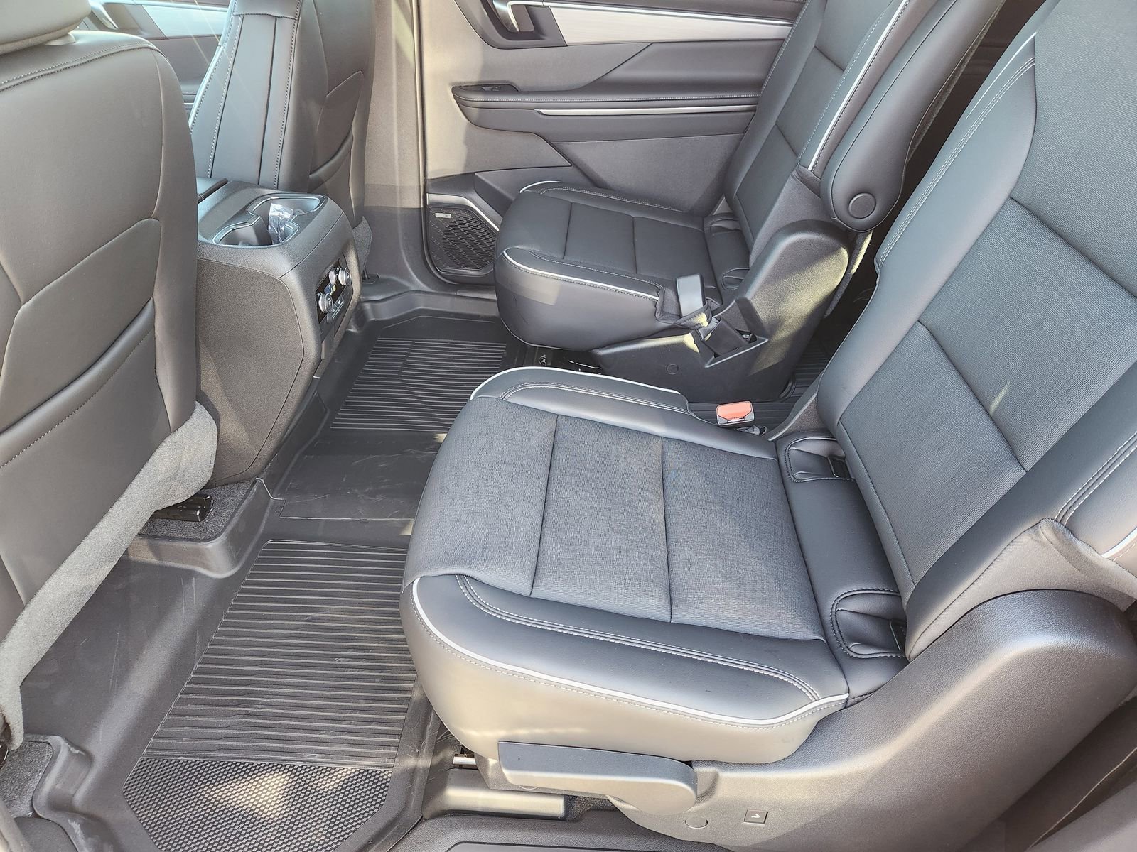 New 2026 Buick Enclave Preferred w/ Power Package image 33