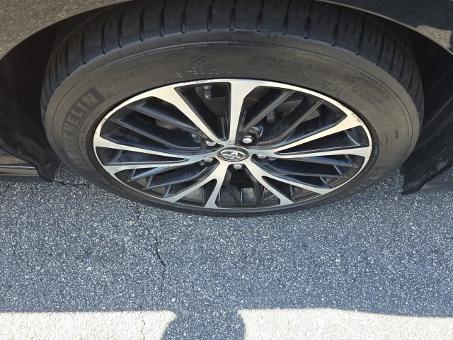 Used 2019 Toyota Camry SE FWD image 23