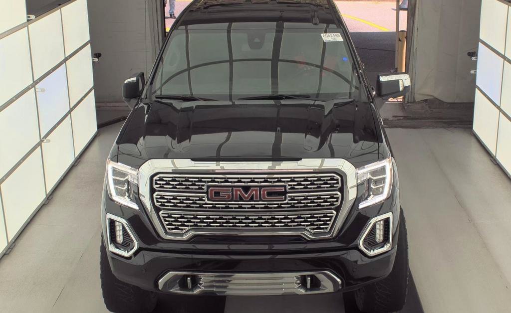 Used 2022 GMC Sierra 1500 Denali w/ Denali Premium Package AWD/4WD image 2