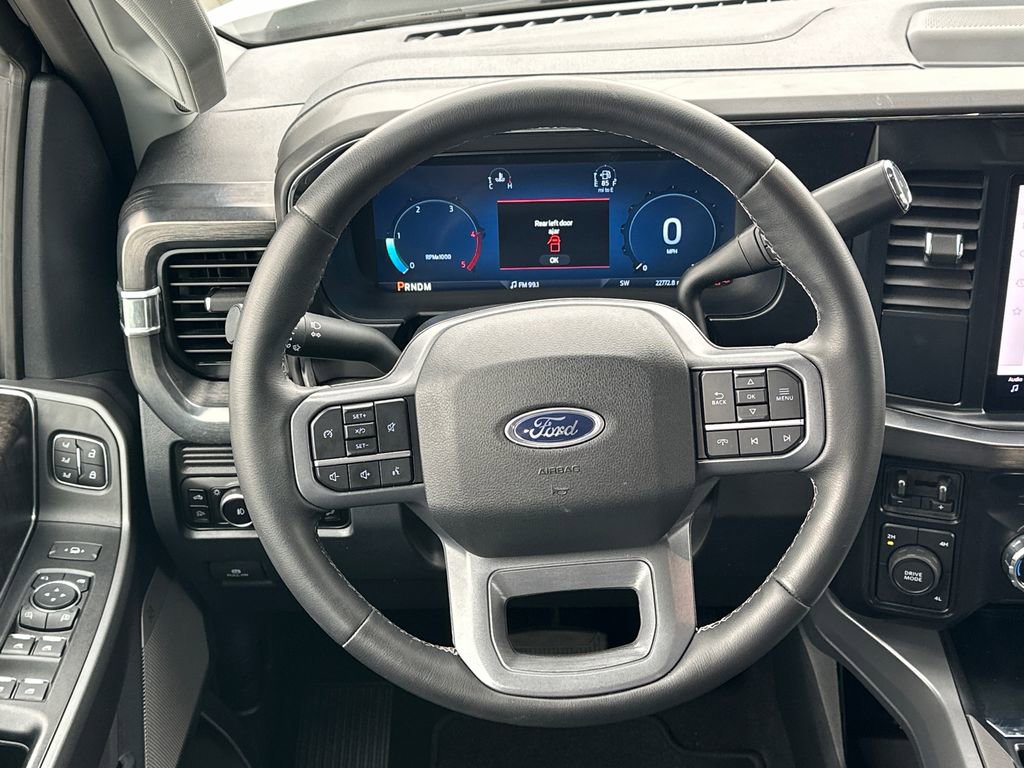 Used 2026 Ford F250 Lariat image 24