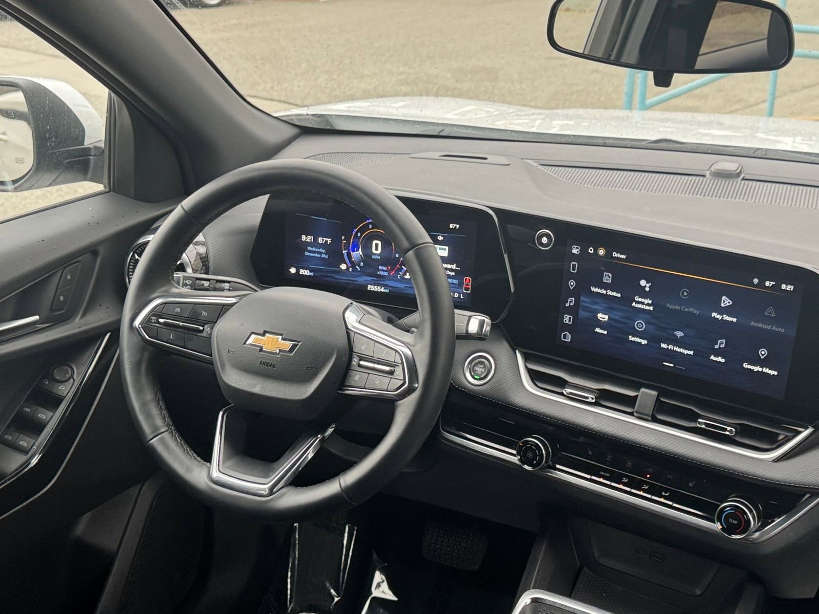 Used 2025 Chevrolet Equinox LT image 33