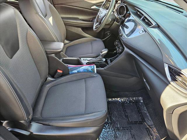 Certified 2022 Buick Encore GX Select w/ Sport Touring Package image 19