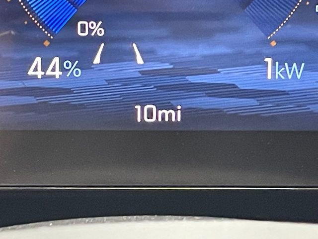 New 2026 Chevrolet Equinox EV RS image 2