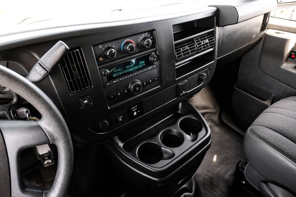 Used 2021 GMC Savana 2500 w/ Driver Convenience Package image 16