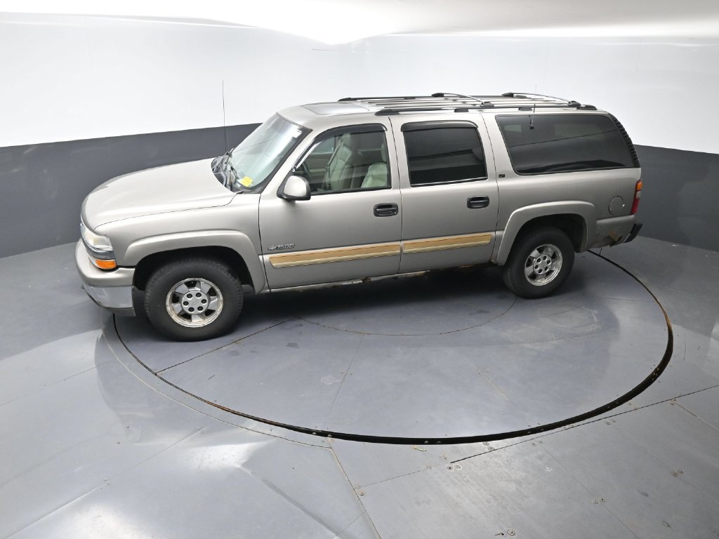 Used 2000 Chevrolet Suburban LT w/ LT Preferred Equipment Group AWD/4WD image 40