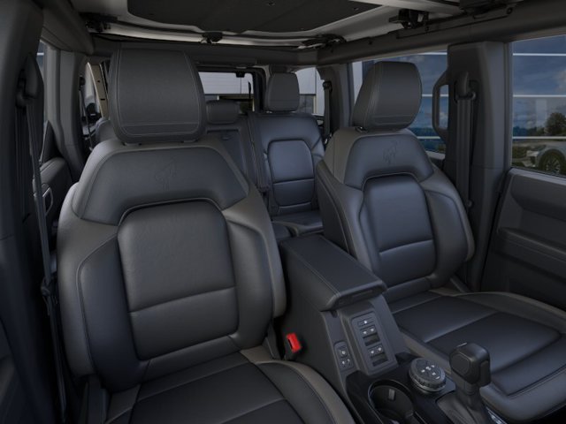 New 2026 Ford Bronco Outer Banks AWD/4WD image 10