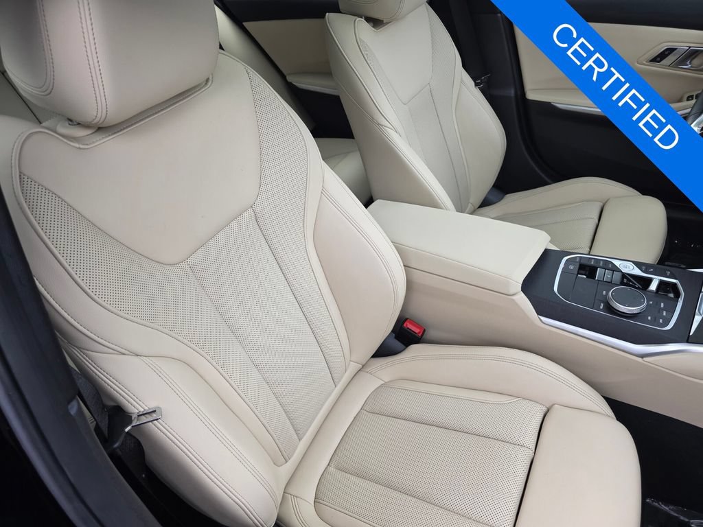 Used 2023 BMW 330i Sedan w/ Driving Assistance Package RWD image 29