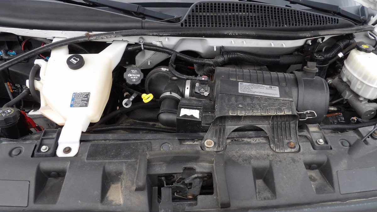 Used 2018 GMC Savana 3500 w/ Power Convenience Package RWD image 17
