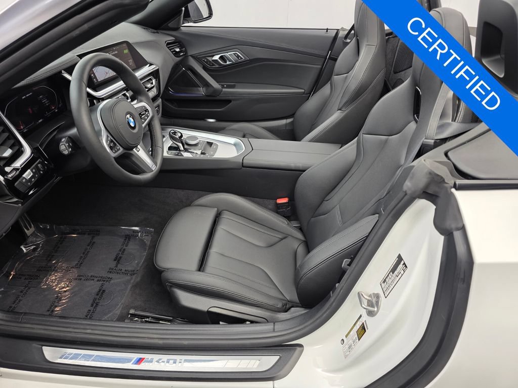 Certified 2026 BMW Z4 M40i RWD image 10