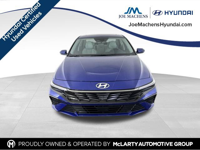 Certified 2025 Hyundai Elantra Limited FWD image 2