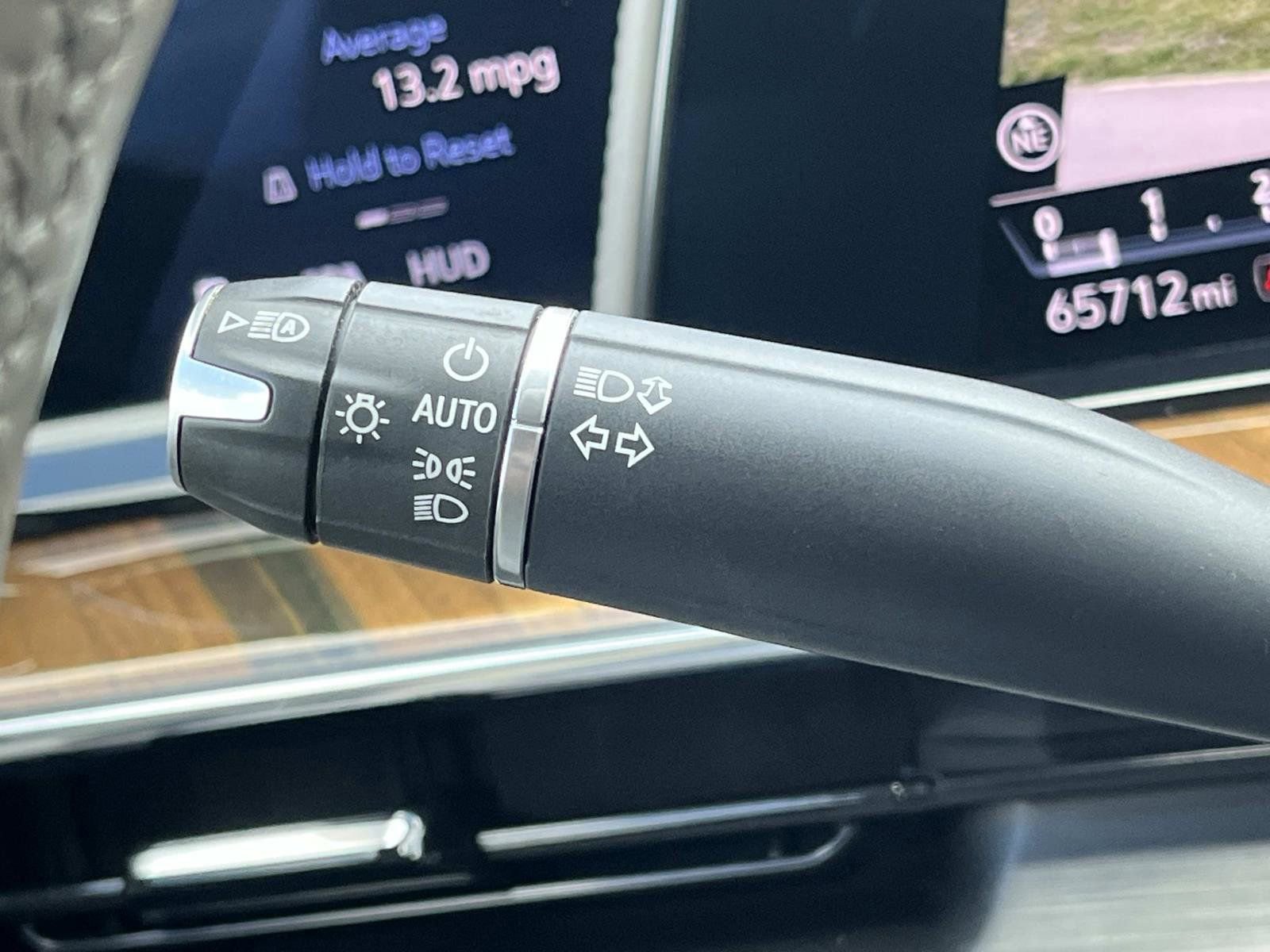 Used 2022 Cadillac Escalade ESV Sport Platinum image 42