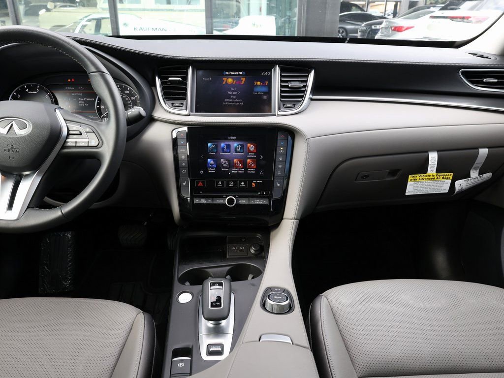 Certified 2025 INFINITI QX50 Luxe image 27