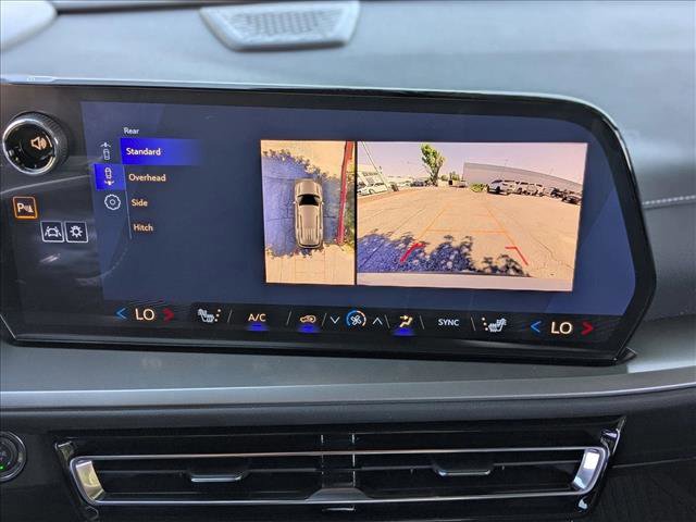 New 2026 Chevrolet Traverse LT w/ Enhanced Driving Package image 13