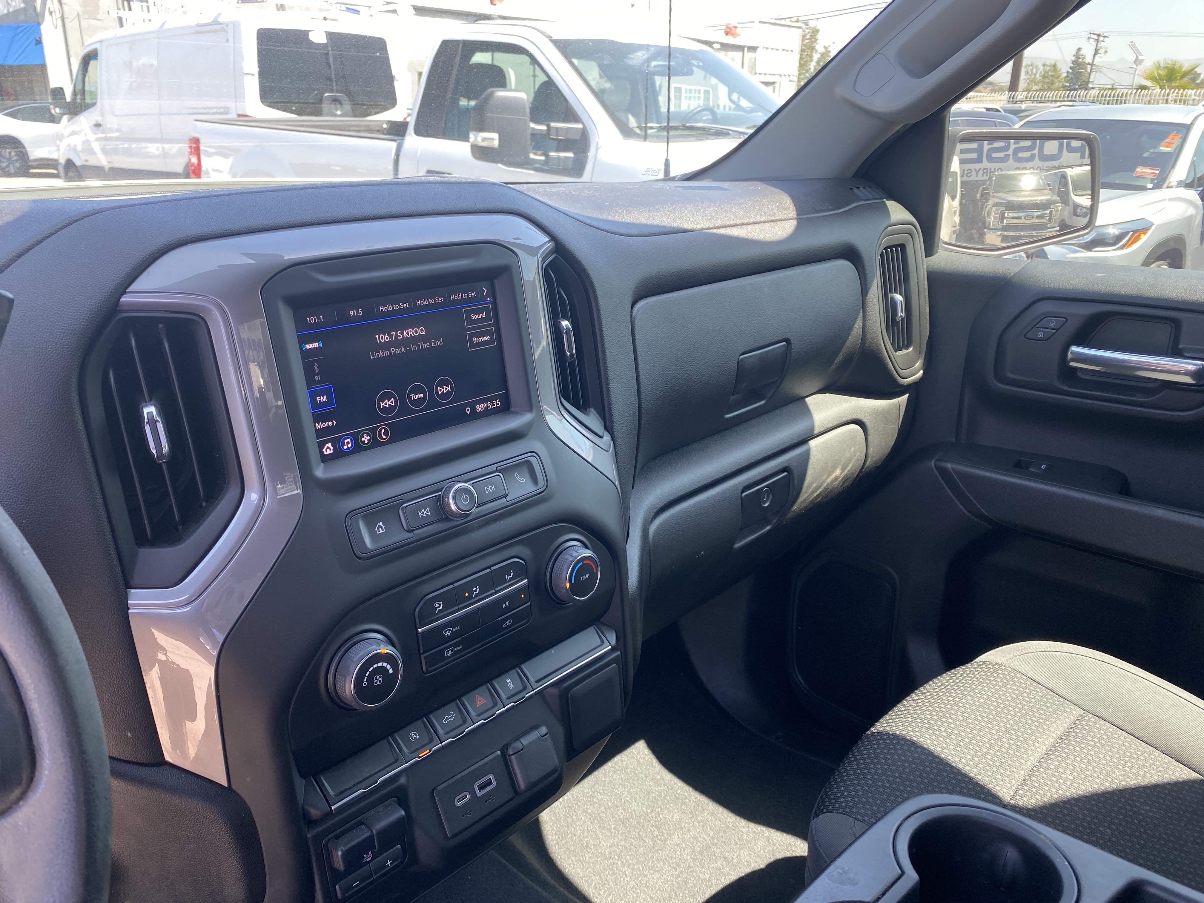 Used 2022 Chevrolet Silverado 1500 Custom AWD/4WD image 13
