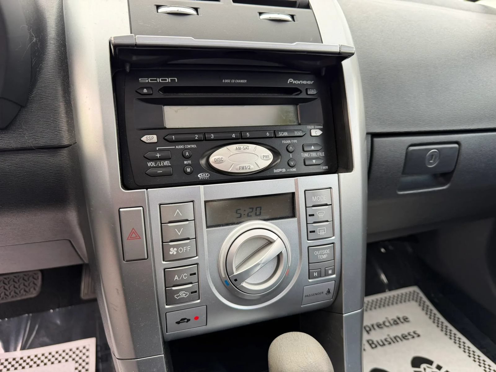Used 2005 Scion tC FWD image 19