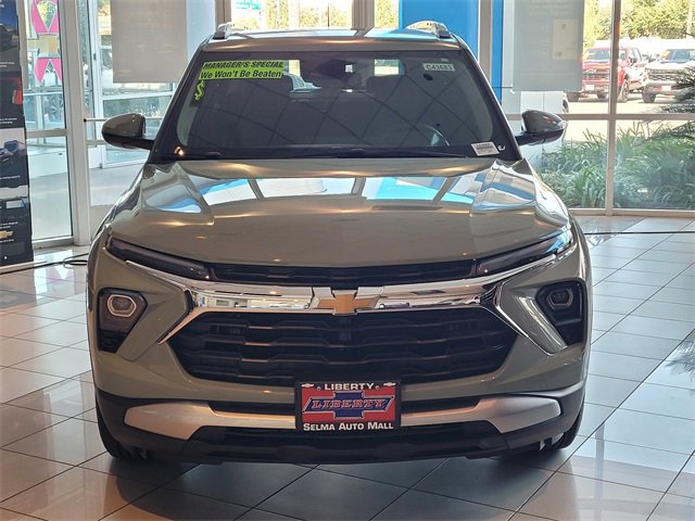 New 2026 Chevrolet TrailBlazer LT w/ Convenience Package image 2