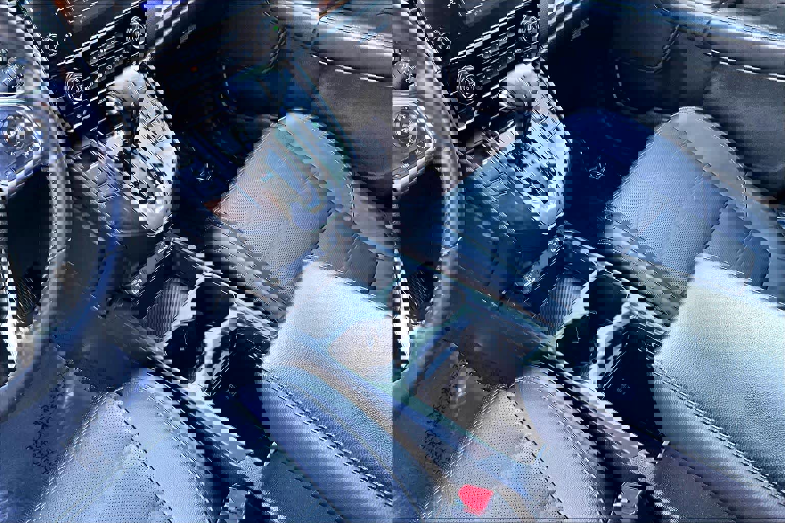 Used 2022 Honda CR-V EX-L image 16