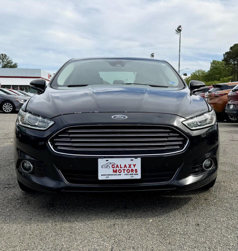 Used 2013 Ford Fusion Titanium w/ Titanium Driver Assist Pkg image 2