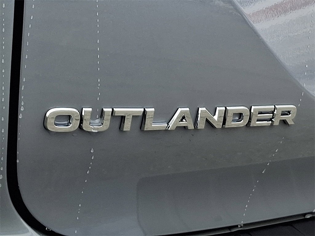 New 2026 Mitsubishi Outlander Trail Edition image 13