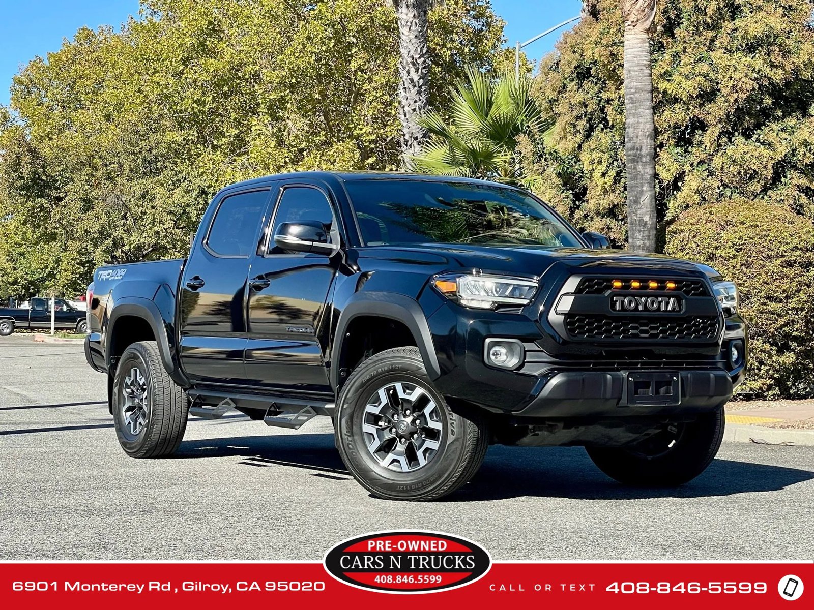 Used 2021 Toyota Tacoma TRD Off-Road AWD/4WD image 29