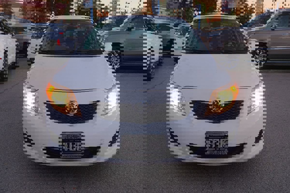 Used 2009 Toyota Corolla LE image 3