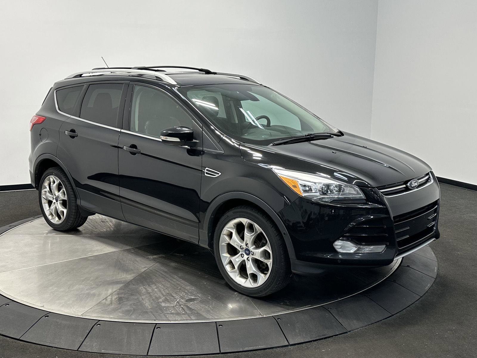 Used 2013 Ford Escape Titanium w/ Parking Technology Pkg image 2