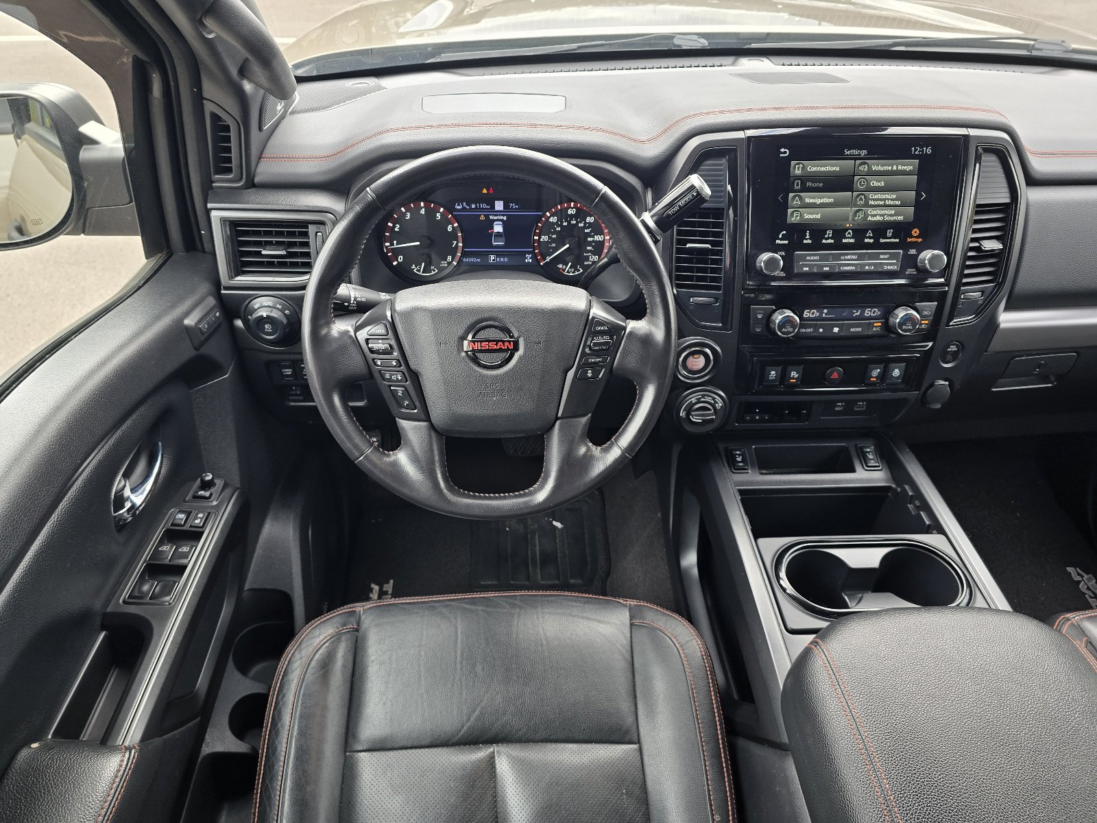 Used 2021 Nissan Titan PRO-4X w/ Pro-4x Convenience Package image 15