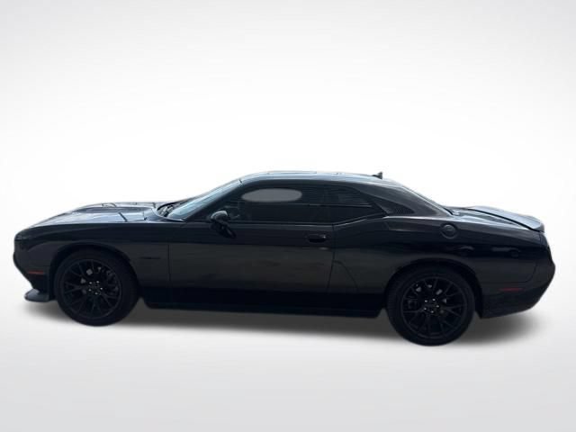 Used 2022 Dodge Challenger R/T w/ Plus Package RWD image 10