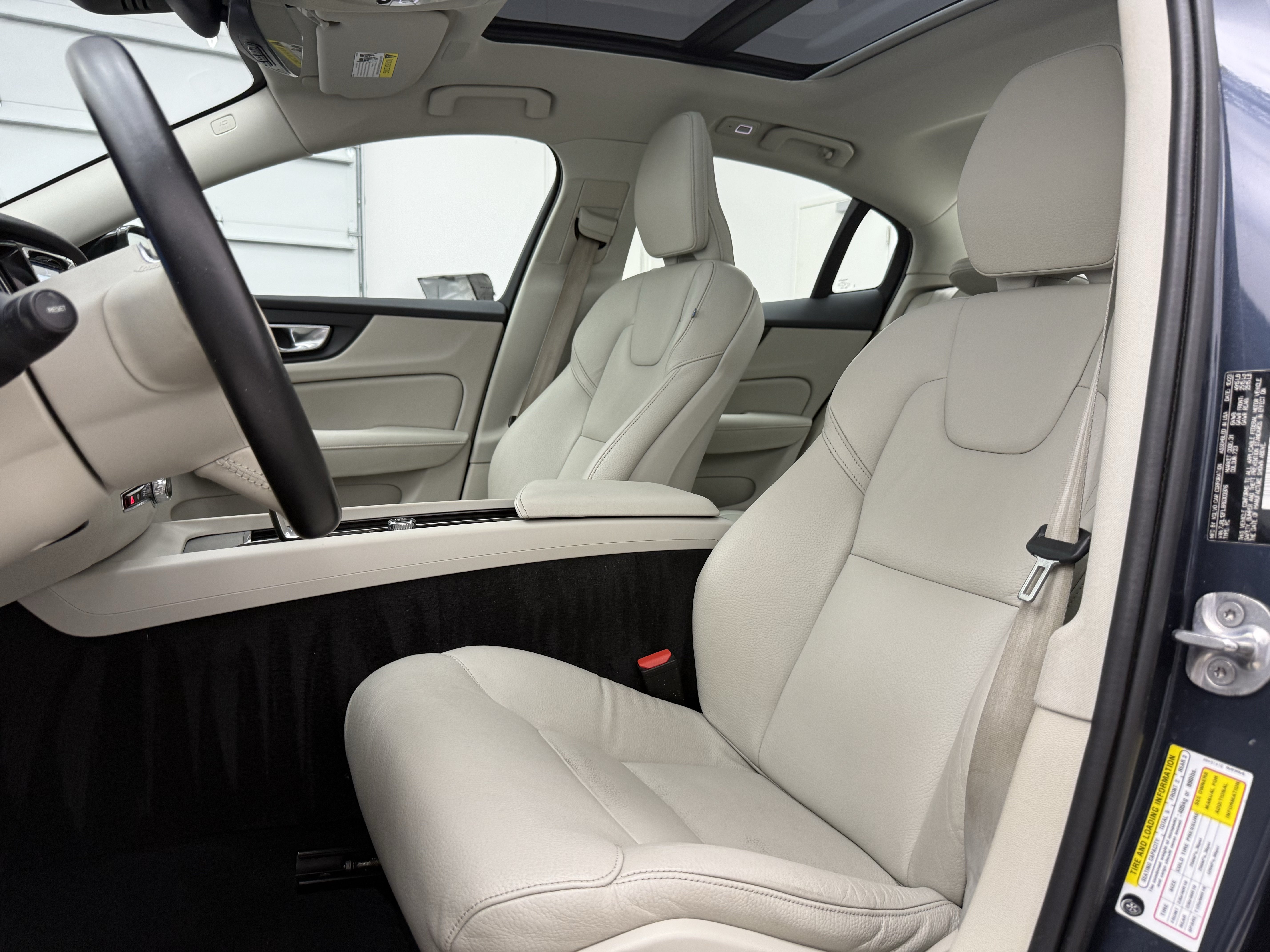 Certified 2024 Volvo S60 B5 Plus FWD image 13