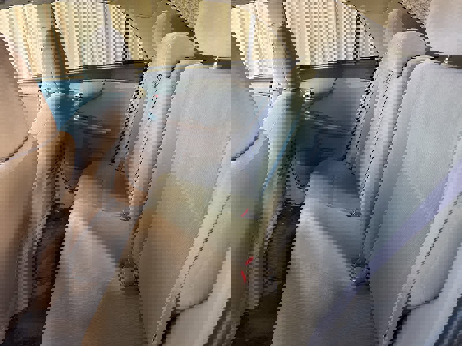 Used 2012 Toyota Corolla LE image 17