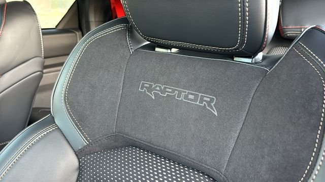 New 2026 Ford Bronco Raptor w/ Interior Carbon Fiber Pack AWD/4WD image 27