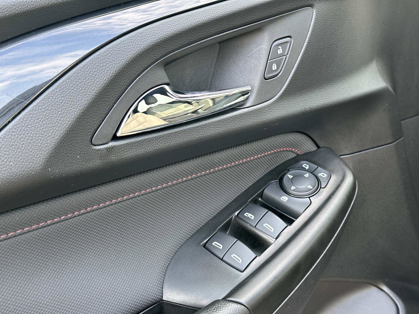 Certified 2023 Chevrolet TrailBlazer RS w/ Convenience Package image 15