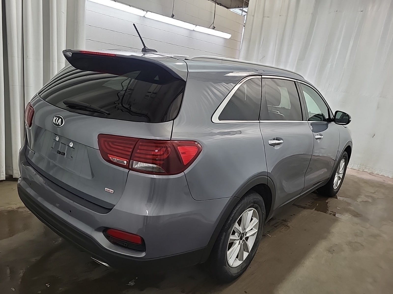 Used 2020 Kia Sorento LX w/ LX I4 Convenience Package FWD image 4