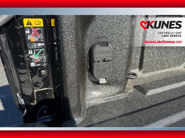 New 2026 GMC Sierra 3500 AT4 w/ AT4 Premium Plus Package image 24