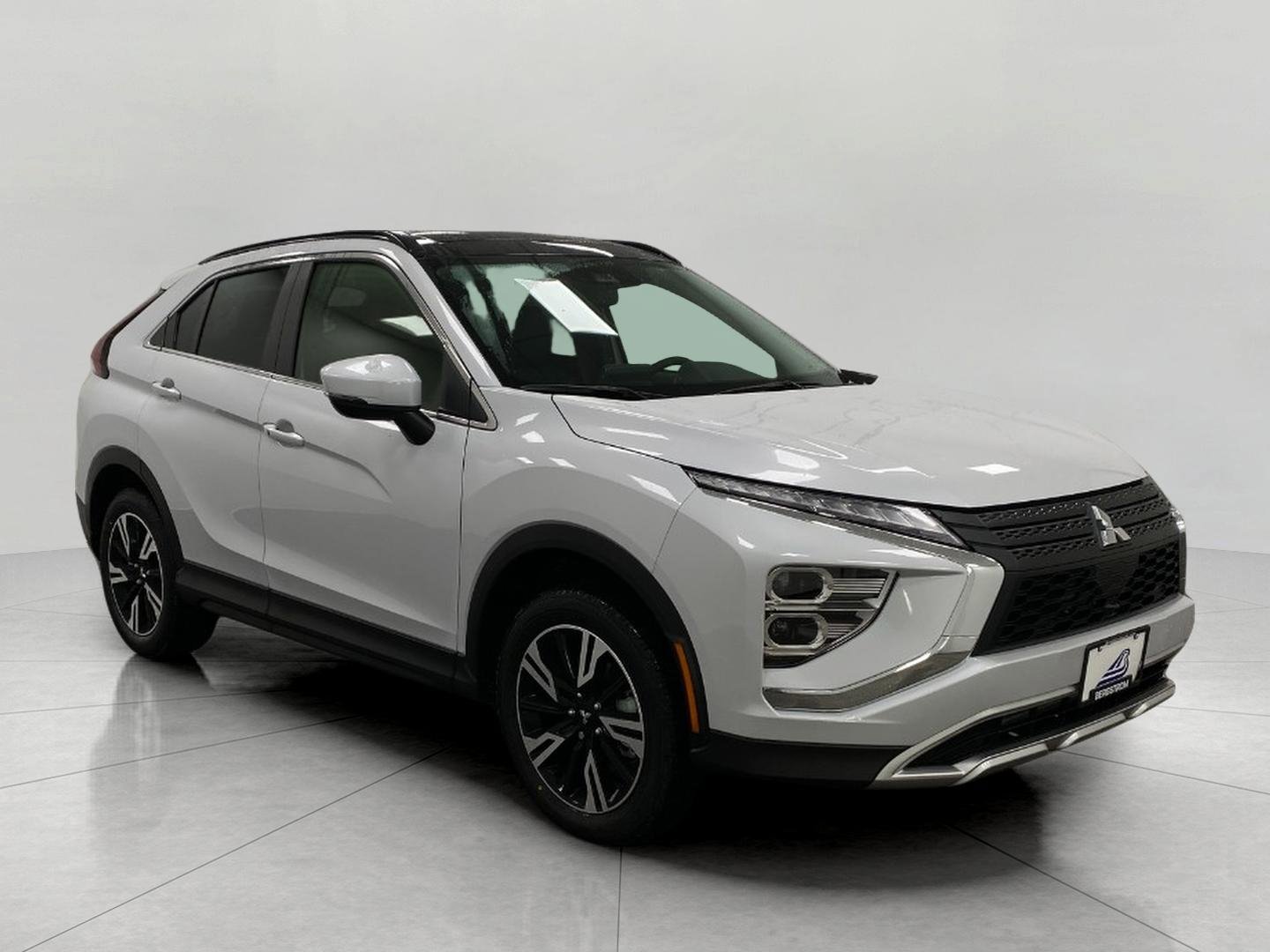 New 2026 Mitsubishi Eclipse Cross SE video 1