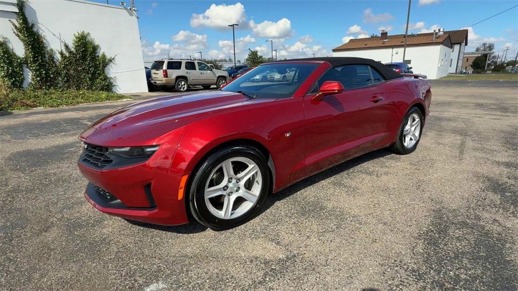 Used 2023 Chevrolet Camaro LT image 4