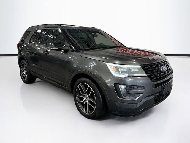 Used 2016 Ford Explorer Sport image 3