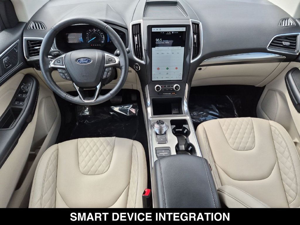 Used 2024 Ford Edge Titanium AWD/4WD image 24