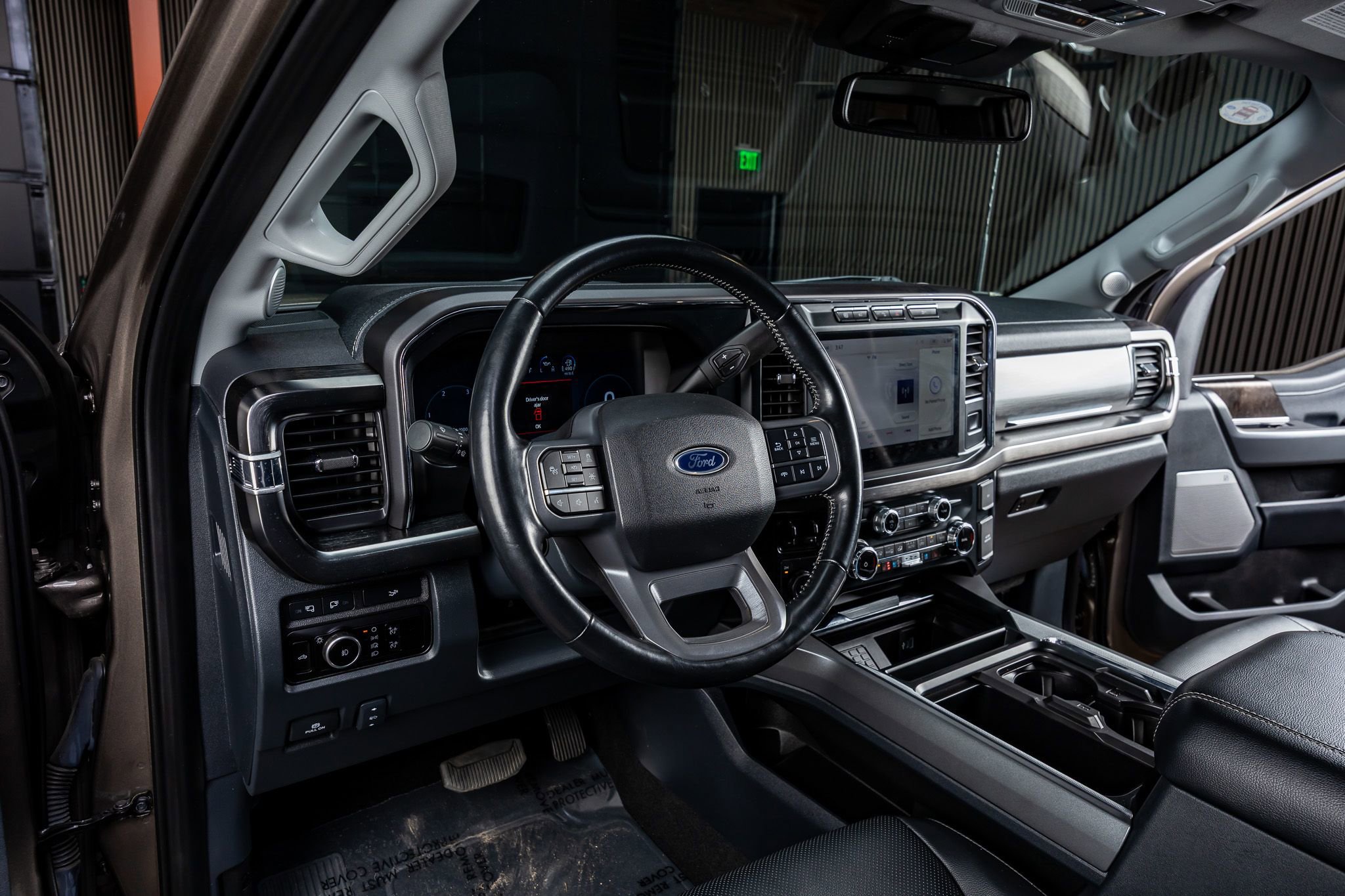 Used 2023 Ford F450 Lariat w/ Lariat Ultimate Package image 17